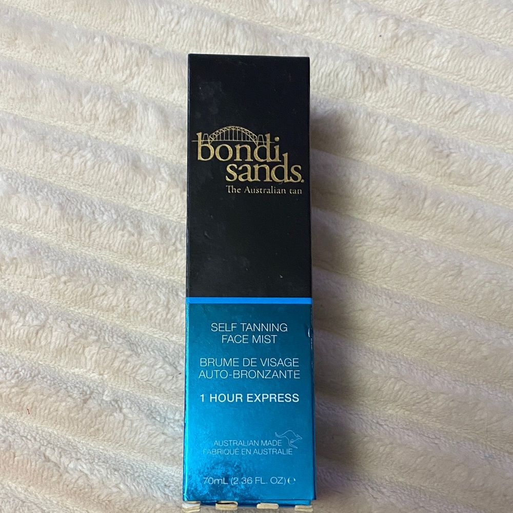 Brand New, Bondi Sands Self Tanning Face Mist - Black & Blue
